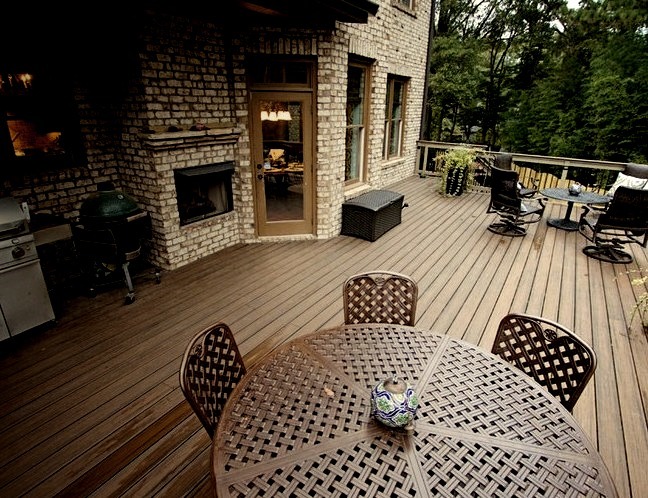 Large traditional backyard deck design example